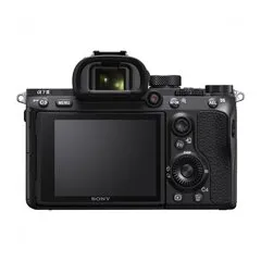 Sony Alpha A7 III ILCE-7M3 Body