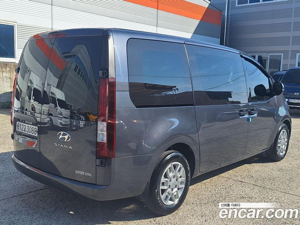 Hyundai Staria Cargo 5인승 (01.2022)