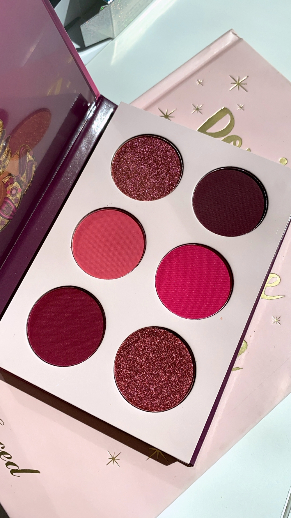 Juvia's Place The Berries Eyeshadow Palette