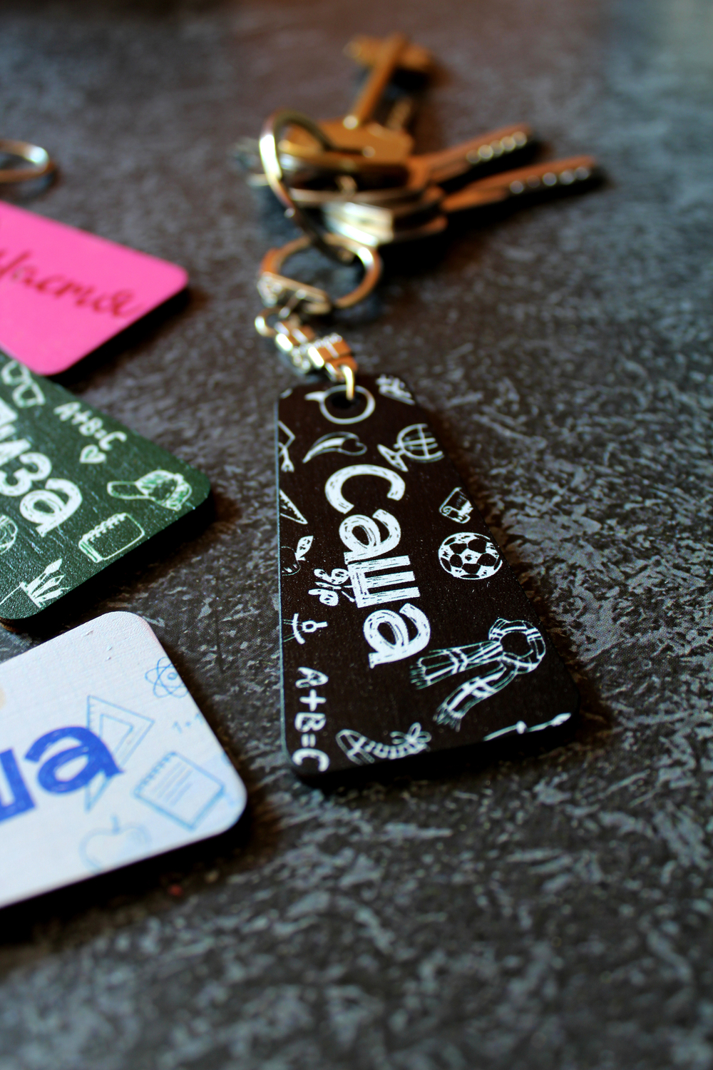 именной брелок фанеры