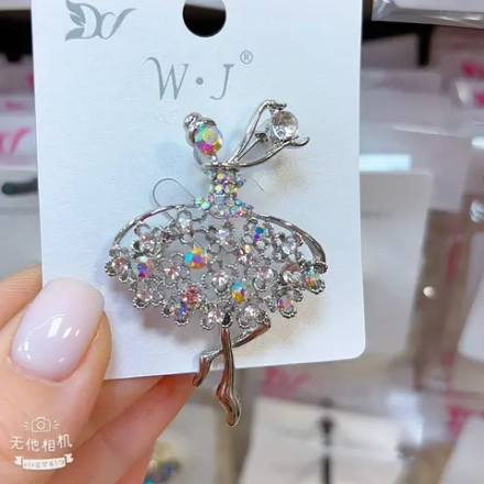 Броши Jewelry - арт045