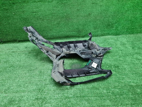 Кронштейн переднего бампера лев. BMW X6M F96 19-23