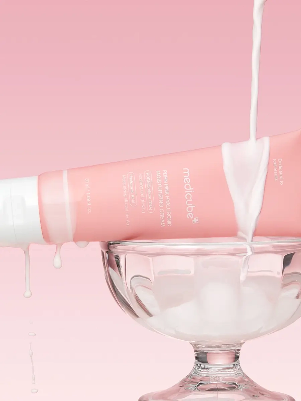 Medicube Пептидный крем с ПДРН и гиалуроновой кислотой PDRN Pink Hyaluronic Moisturizing Cream 50 мл