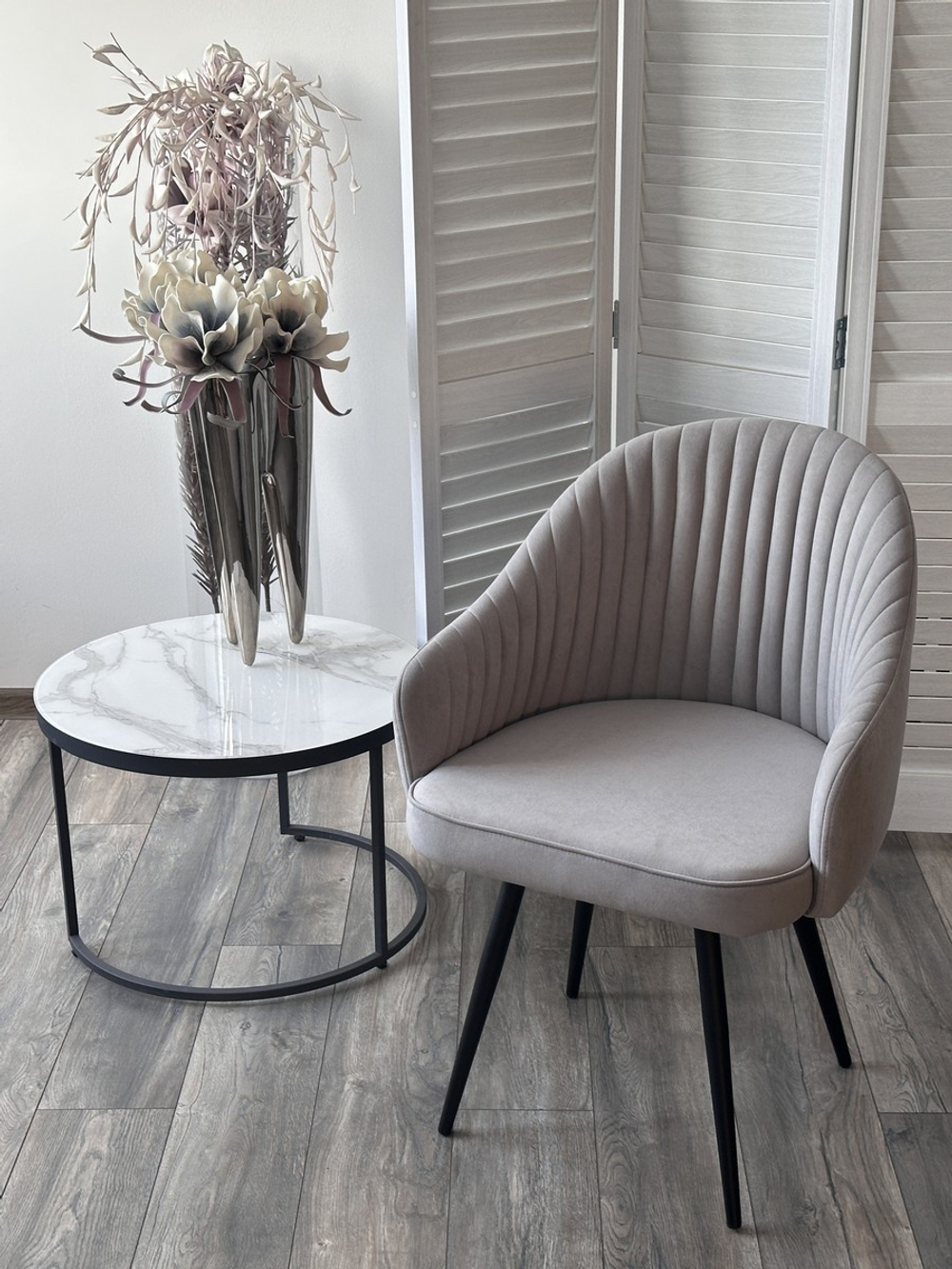 Стул ШЕЛЛ 360 град. поворот. B22 Серый, велюр / черный каркас, М-City