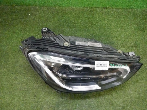 Фара правая Mercedes GLC X253 (2019-2022) LED