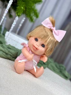 Пупс BERJUAN виниловый 20см Pecosetes (124A8)