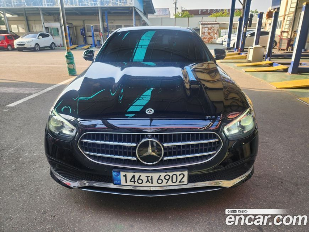 Mercedes-Benz E-Class W213 E350 4MATIC Avangarde (05.2022)