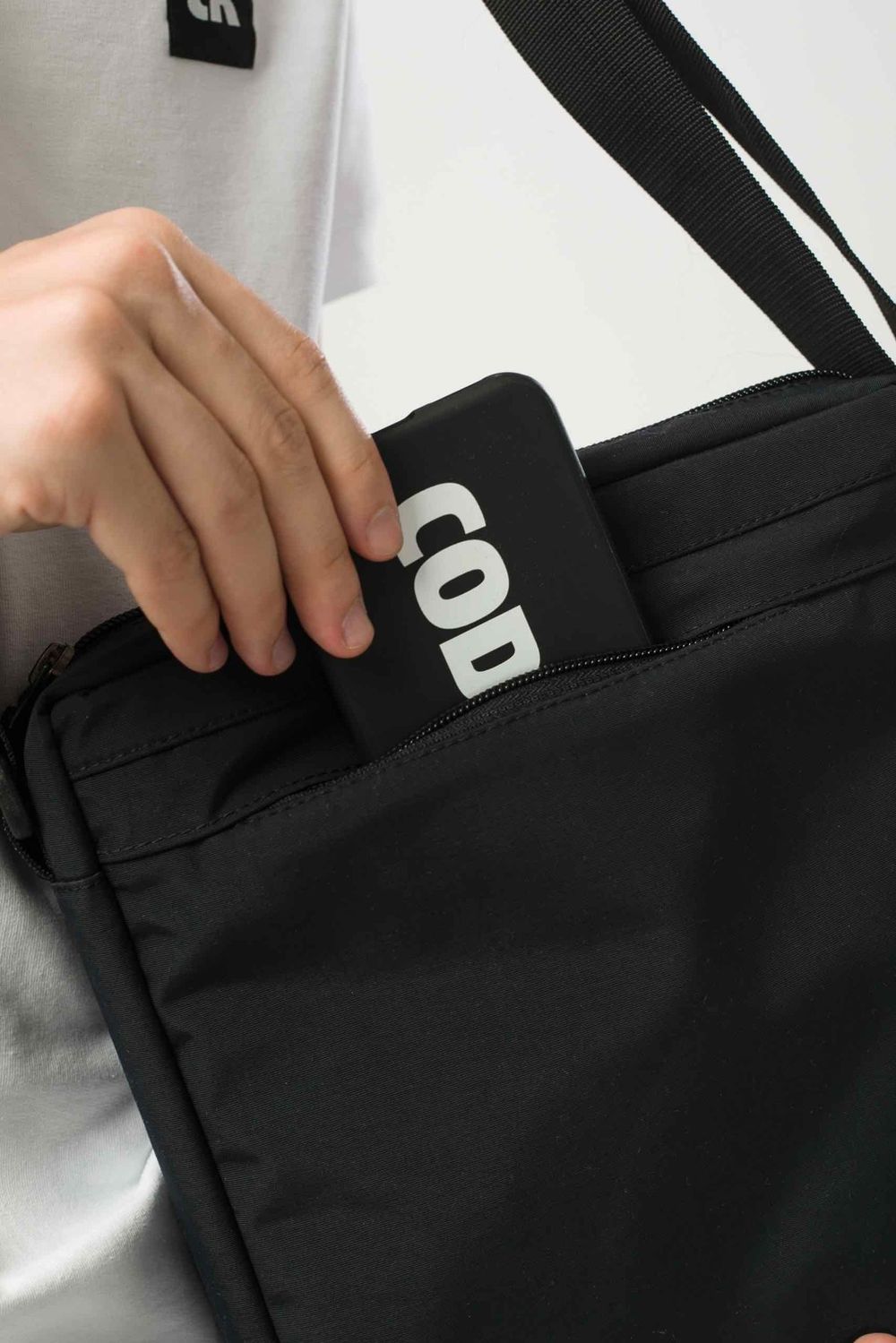 Сумка Codered Quad Bag черная