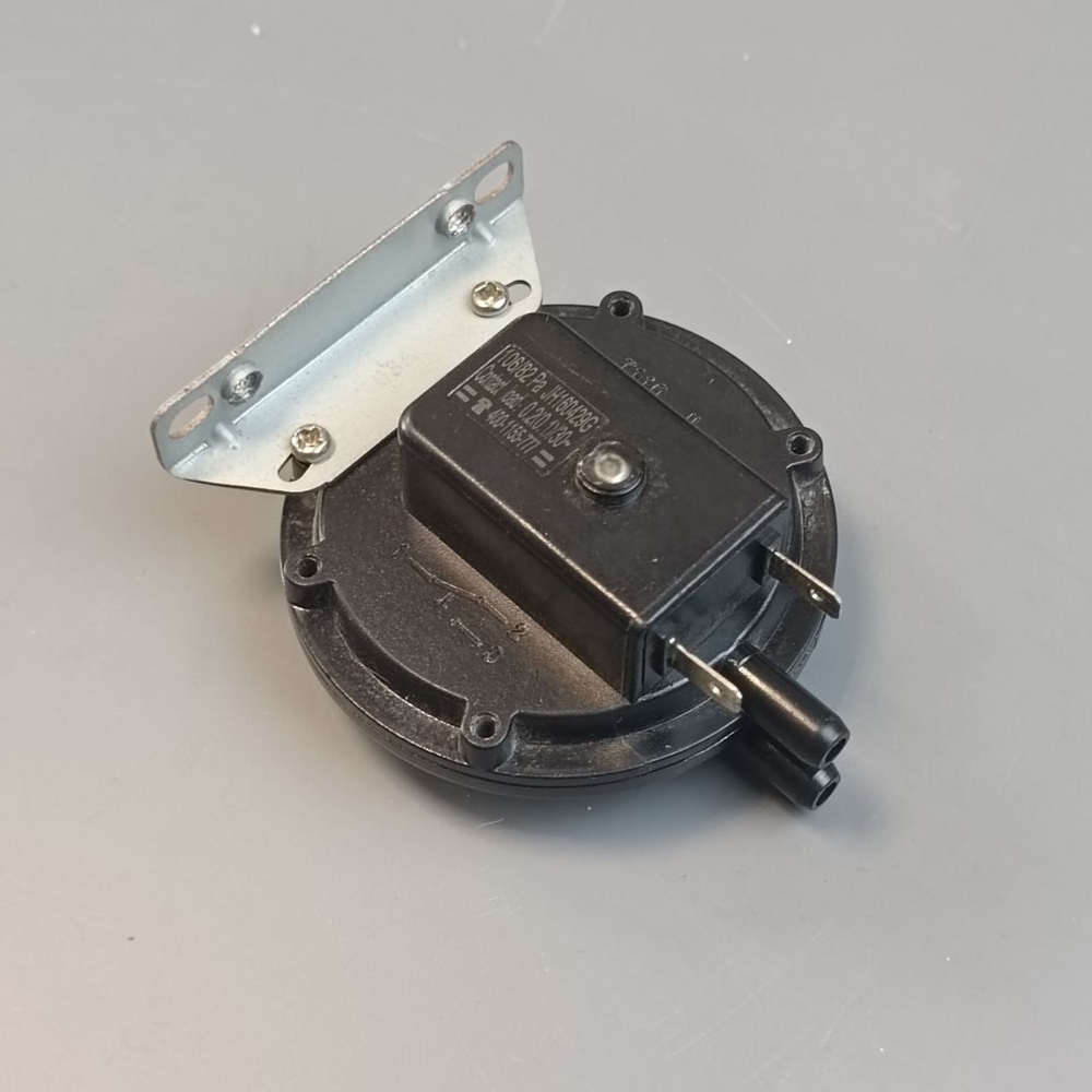 Б/У Пневмореле 106/82 для котлов ELSOTHERM серия Т-116,120 арт. AB10090003