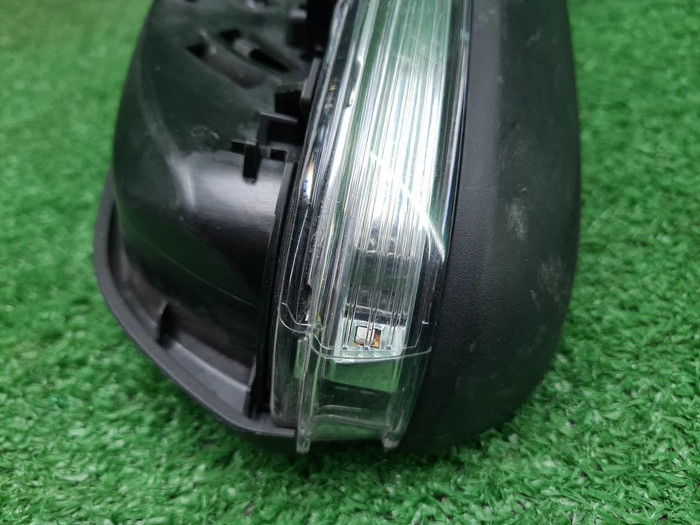 Зеркало правое Lada Vesta (2015-н.в.) 6 контактов