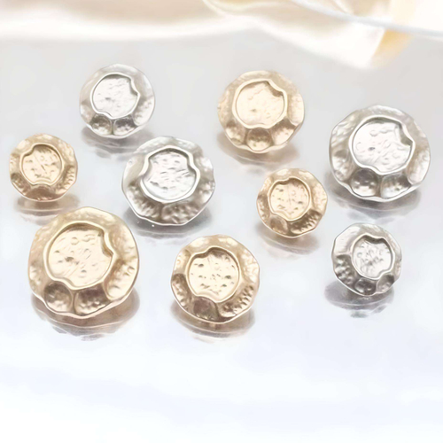 Пуговица 70244