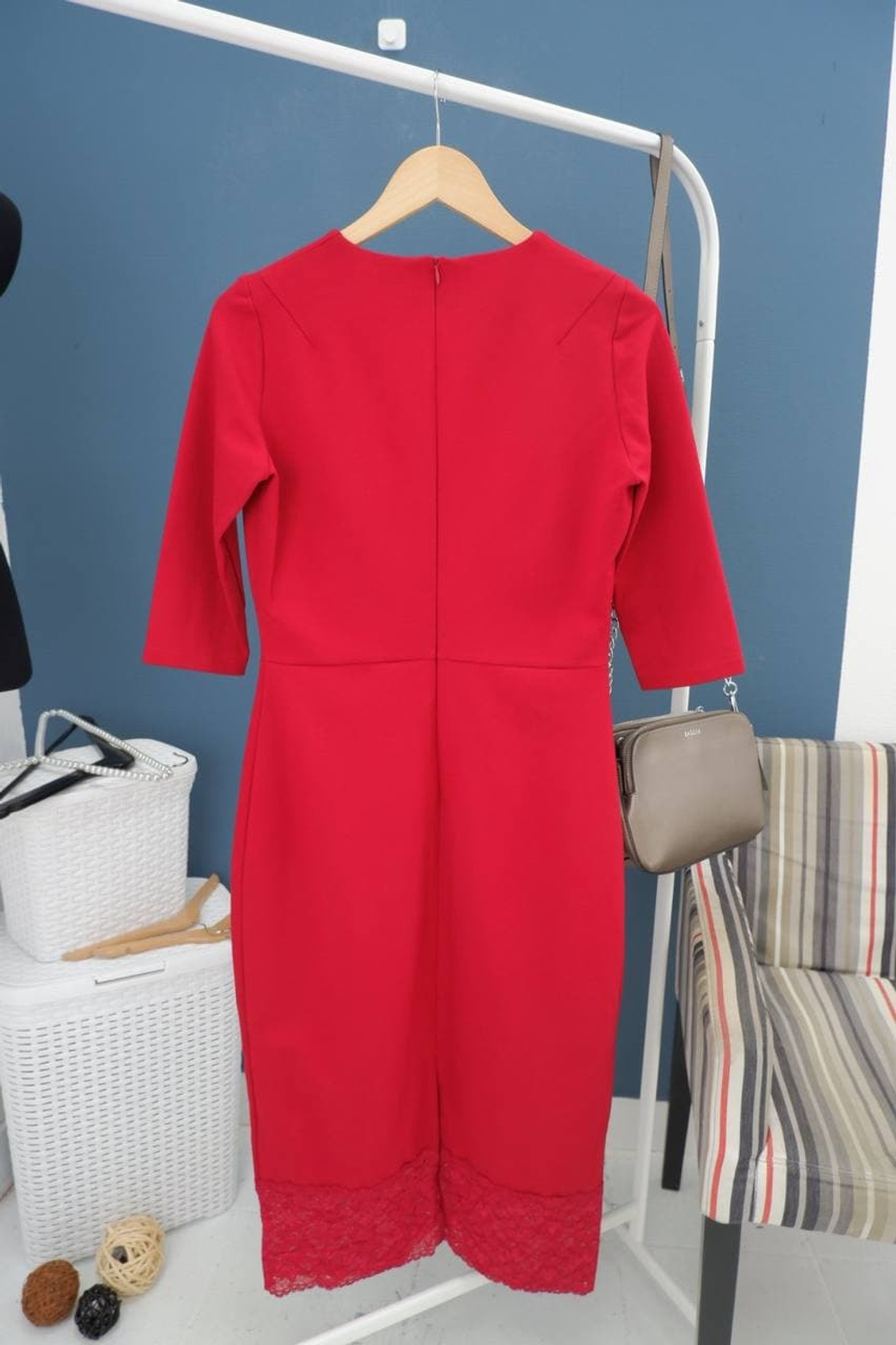 Платье LUCKY MOVE яркое 42 размер, новое