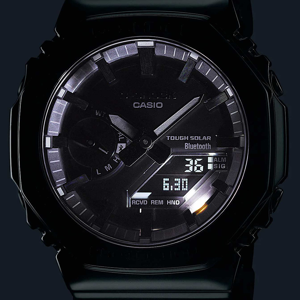 Casio GM-B2100D-1A