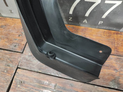 Брызговик задний левый Volkswagen Tiguan 2 16-нв Новый Оригинал 5NA075101