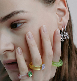 Кольцо акрил, прямоугольный камень