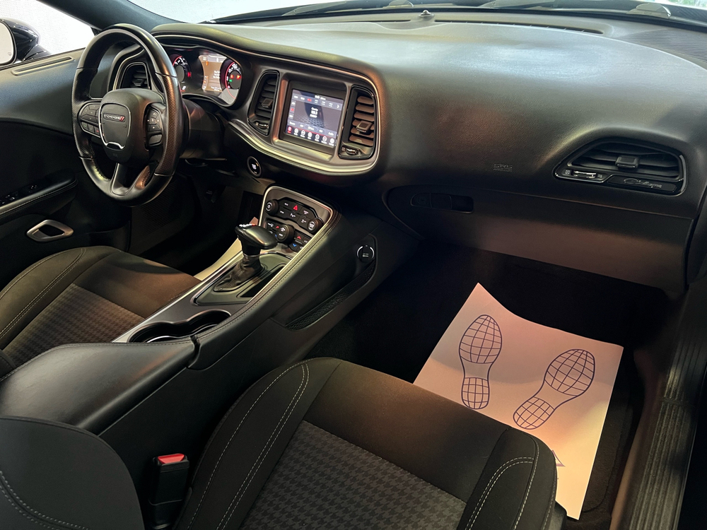 Dodge Challenger, 2020 год
