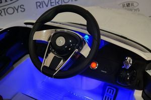 Детский электромобиль River Toys Maserati A005AA белый фото №14