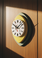 Настенные часы Солнечный Авокадо / Avocado Glow – стиль Mid-Century, 33×25 см