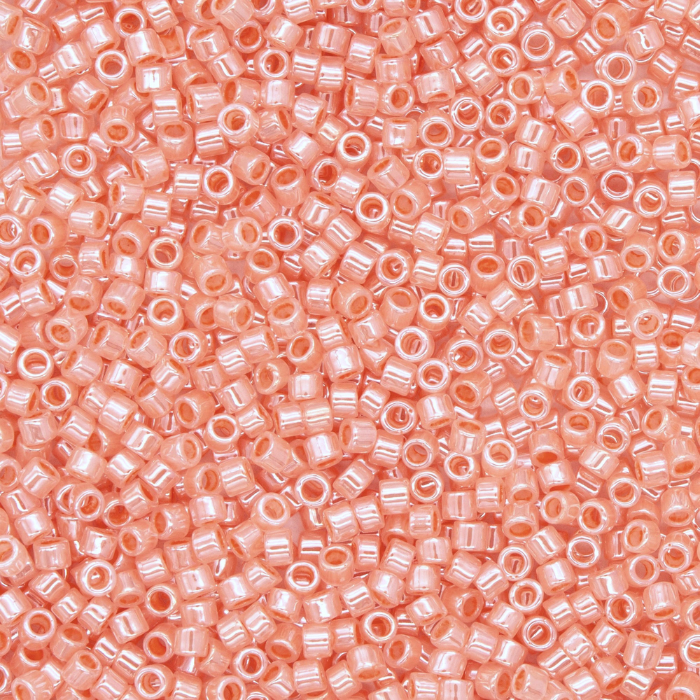 Японский бисер TOHO Treasure (№905), жемчужный глянцевый