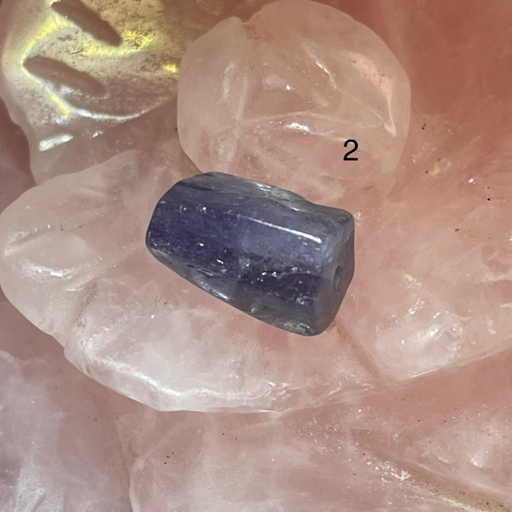 49797 Танзанит Бусина цилиндр 6-7*10-11мм-37