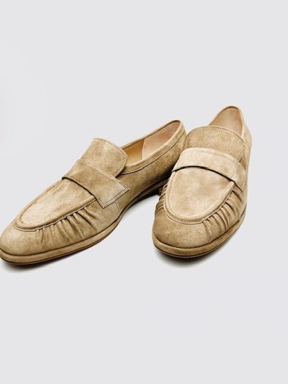 Лоферы женские