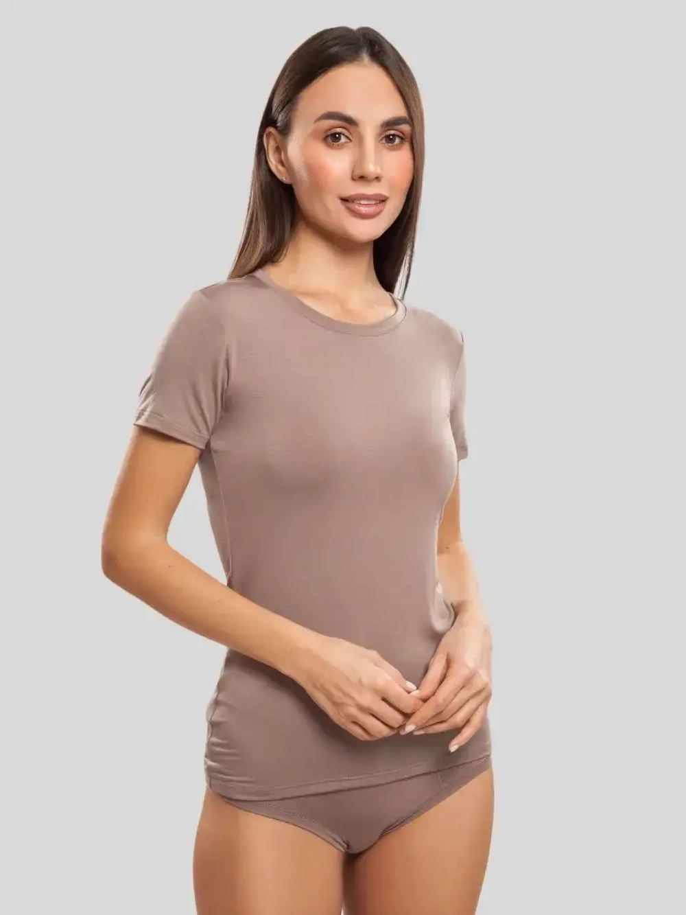 Футболка облегающая однотонная