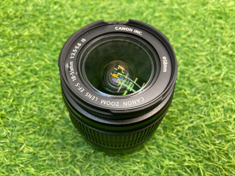 Canon EOS 550D Kit 18-55mm IS 49.000 кадров