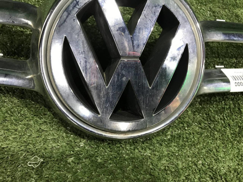 Накладка решетки радиатора VW Touareg 1 (06-10)