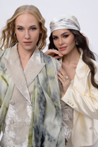 Украшения января: шелк, шерсть и ароматические свечи