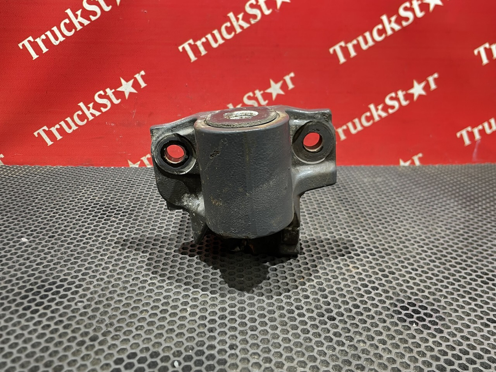 Кронштейн глушителя 2021г.