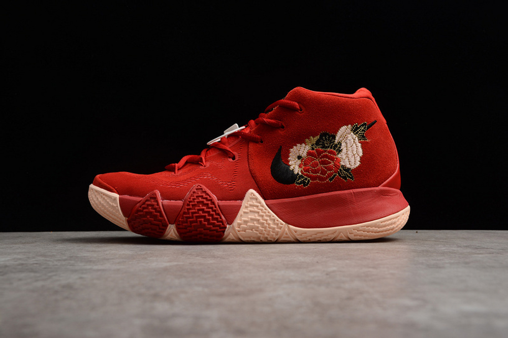 Купить в Москве баскетбольные кроссовки Nike Kyrie 4 Chinese New Year