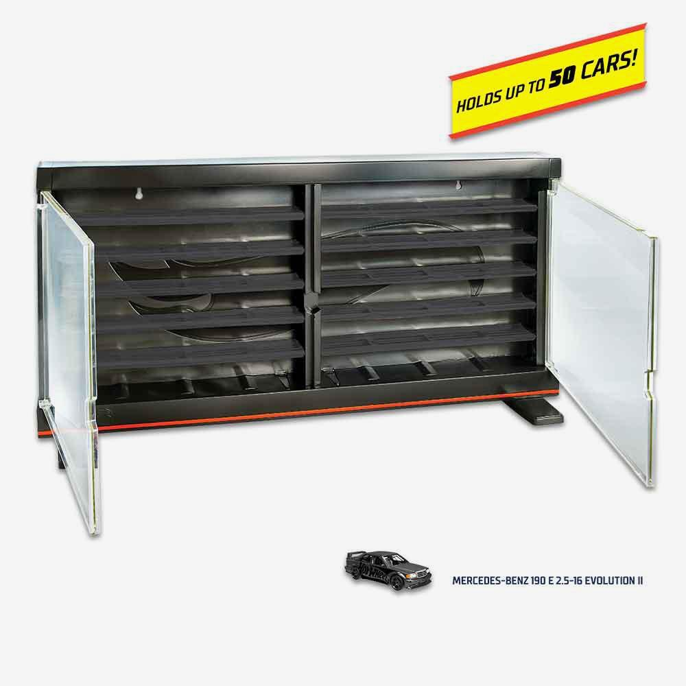 Hot Wheels Display Case Plus Exclusive Mercedes-Benz 190 E 2.5-16 Evolution II
