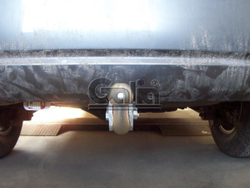 Фаркоп оцинкованный Galia K028C для Kia Sorento 2002-2009(паспорт и сертификат в комплекте)(без электрики)
