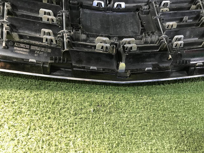 Решетка радиатора Mercedes S W222 (2013-2017)