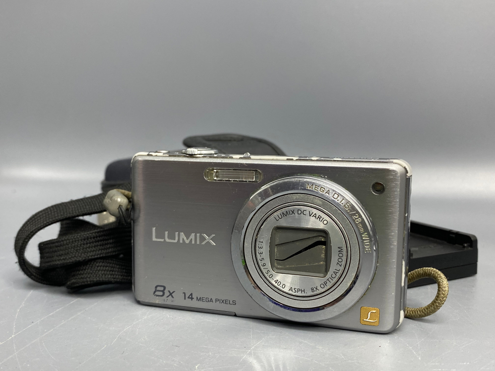 Panasonic Lumix DMC-FS33