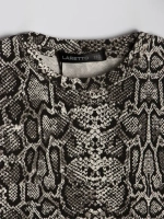 Футболка для девочки оверсайз, принт питон