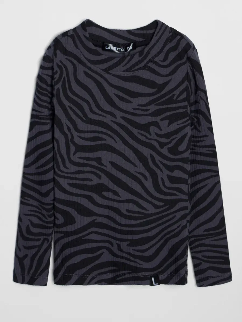 Черный костюм для девочки осенний