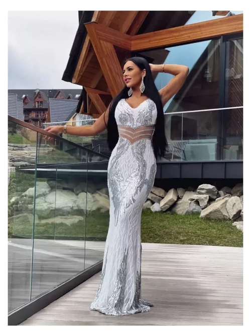 белое серебристое макси платье