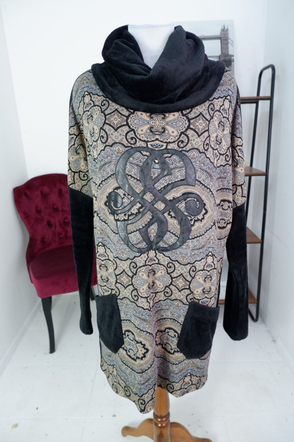 Кофта - платье Sofi Strokatto дизайнерская 48-50 размер