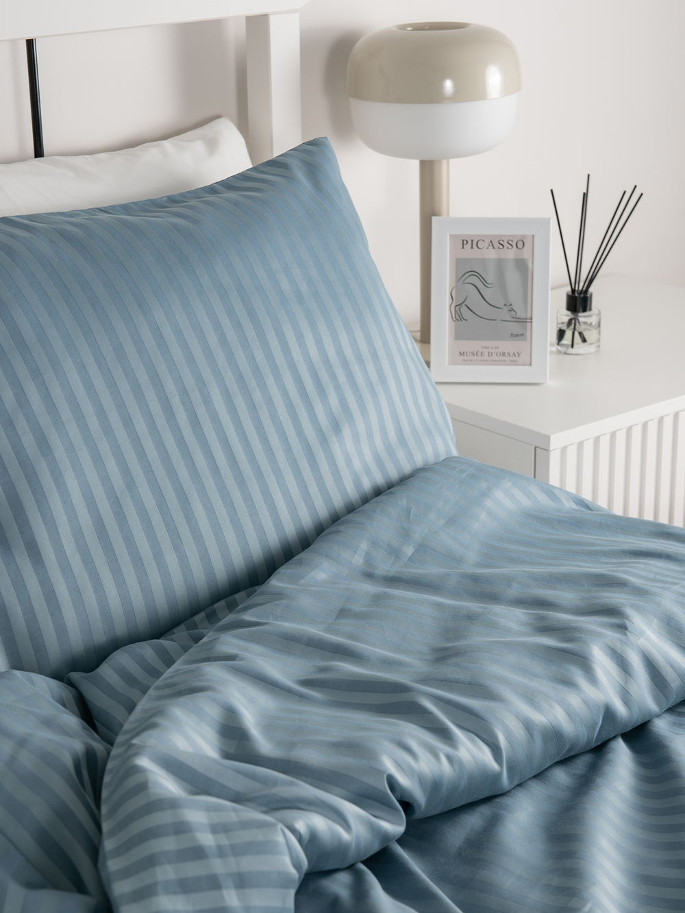 Постельное белье 2спальное сатин светло-голубое UTOPIA