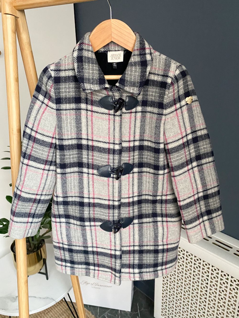 Шестяное пальто Armani, 116