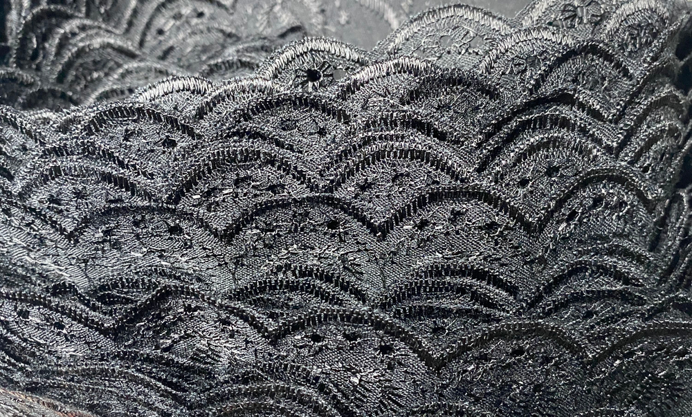 Шитье 45мм черный 13м -упаковка