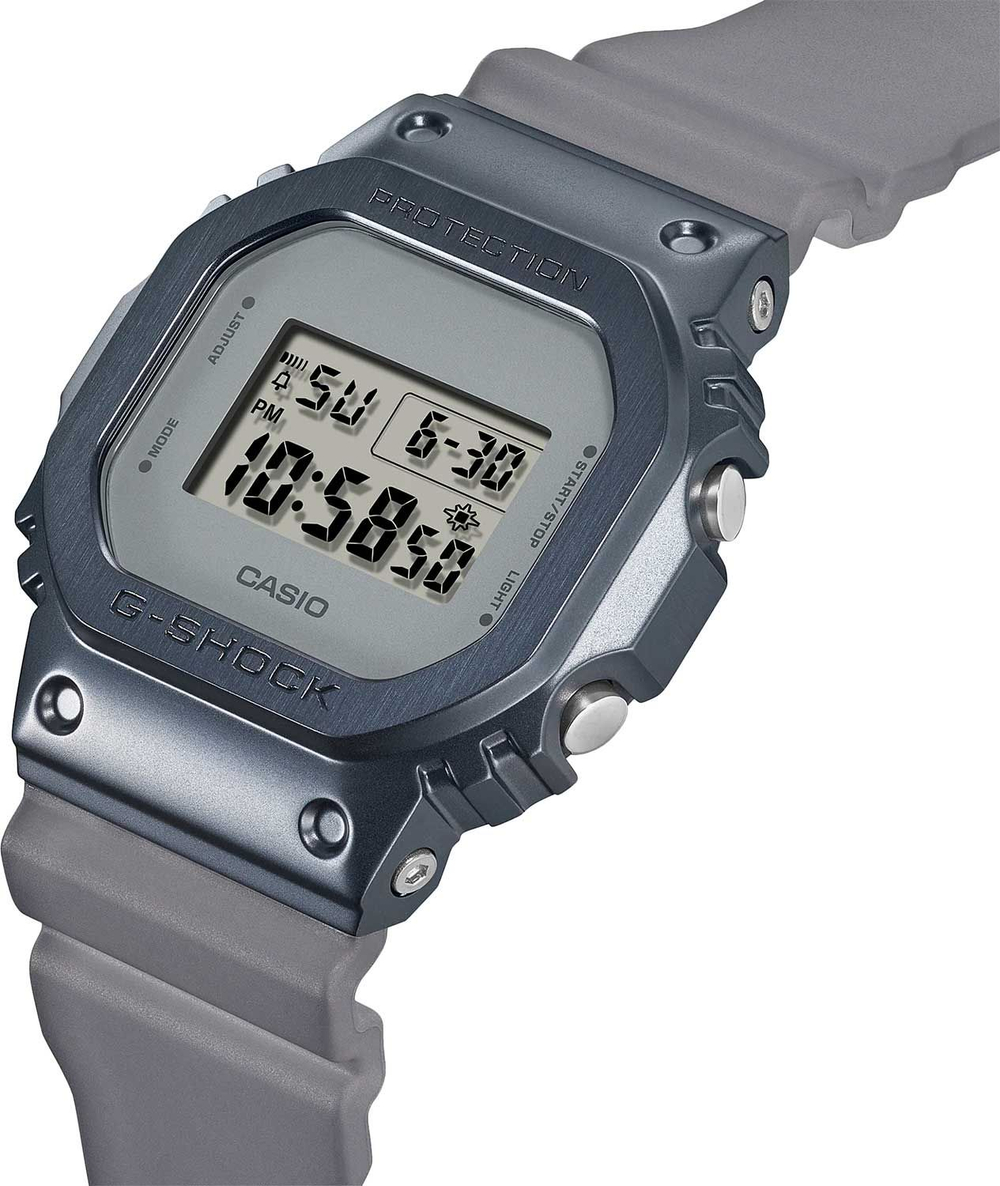 Мужские наручные часы Casio G-Shock GM-5600MF-2