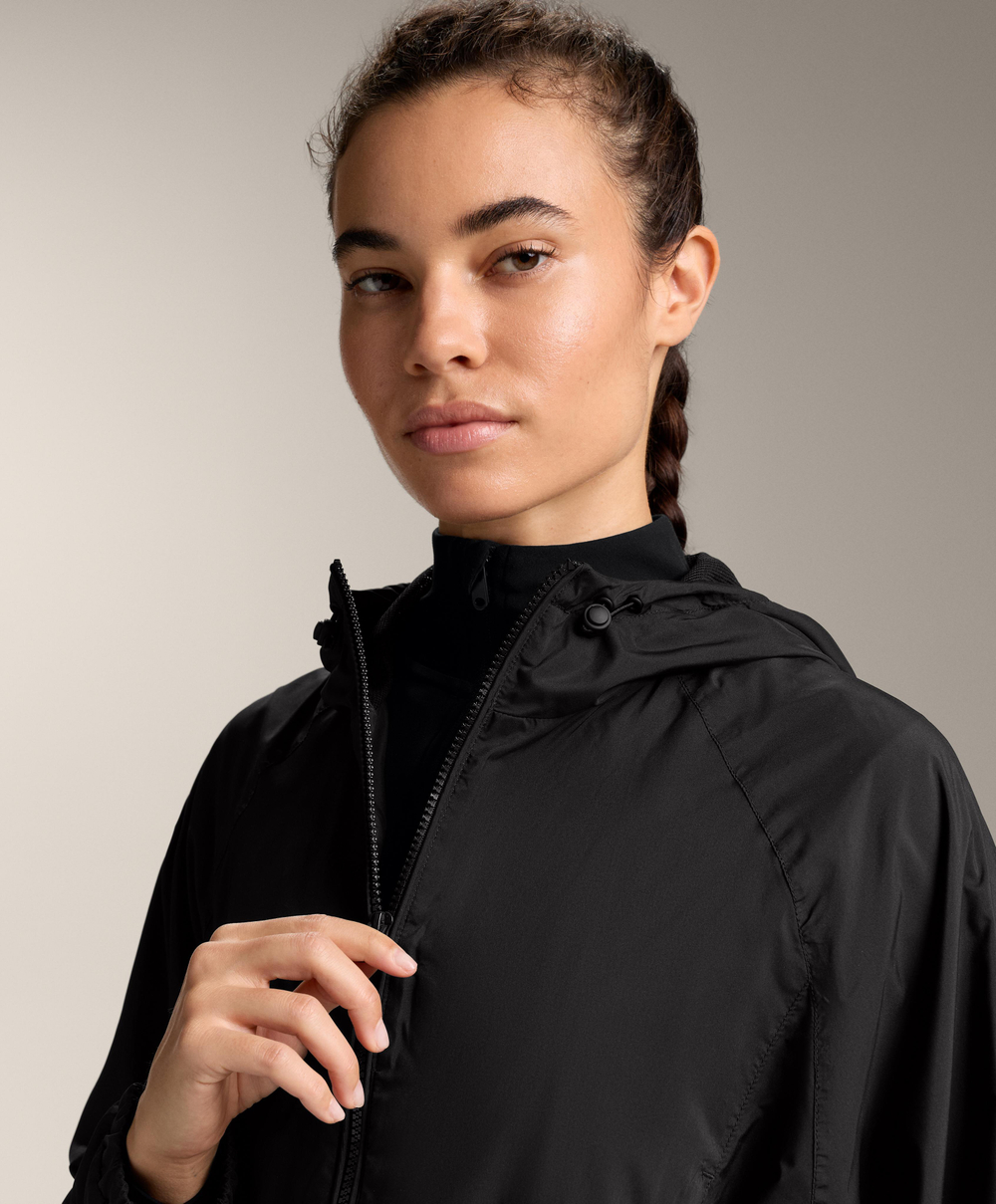 Oysho Водонепроницаемая длинная ветровка, черный