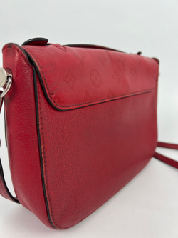 Сумка Louis Vuitton Very Messenger Monogram