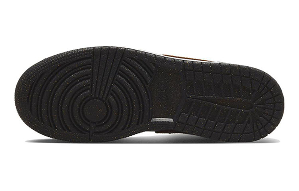 Jordan Kids Air Jordan 1 Low SE "Gold Toe" Sneakers
