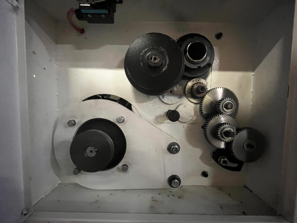 Токарно-винторезный станок REALREZ 330X700 400V (УЦИ+СОЖ)