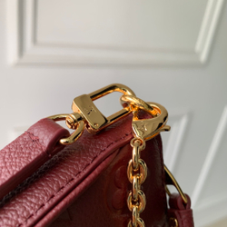Louis Vuitton Easy Pouch On Strap