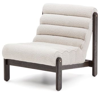 Magira Кресло из белой ткани букле и массива дуба с темной отделкой