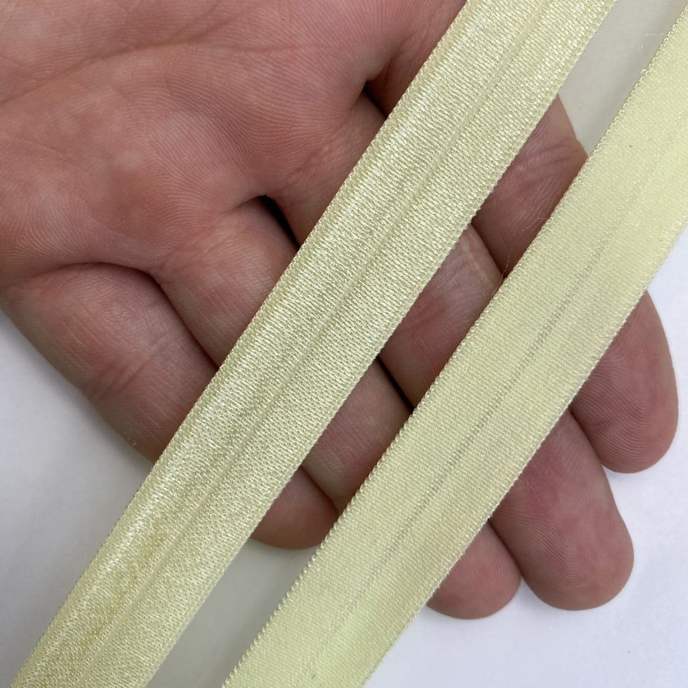 Бейка глянцевая лимонная 15 мм